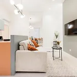 The Urban Nook Collection * Budapest