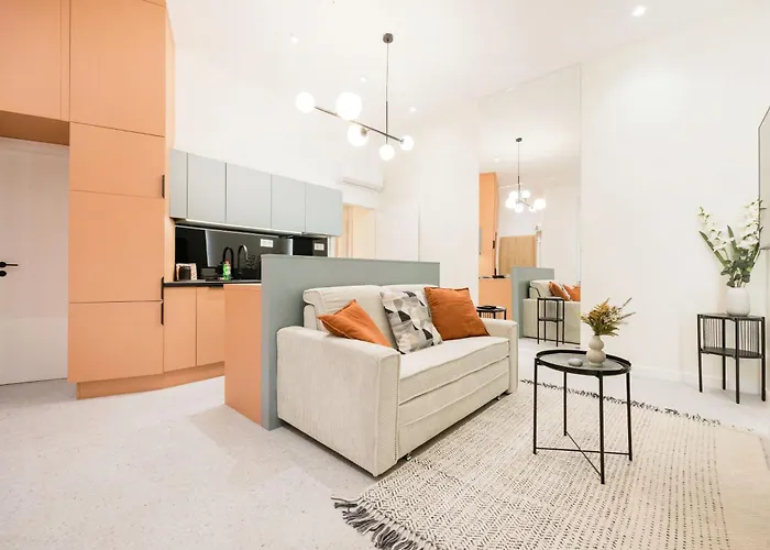 The Urban Nook Collection * Budapest